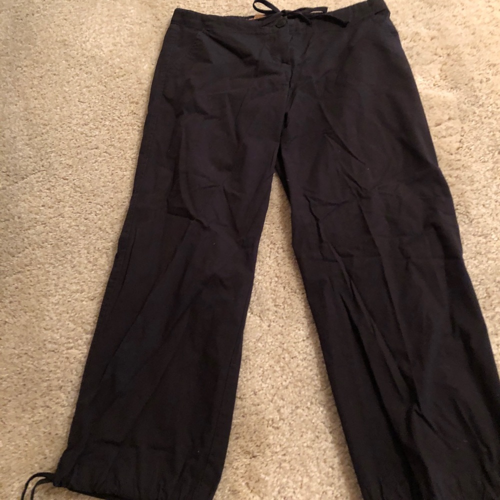 Arden B Capri pants never worn